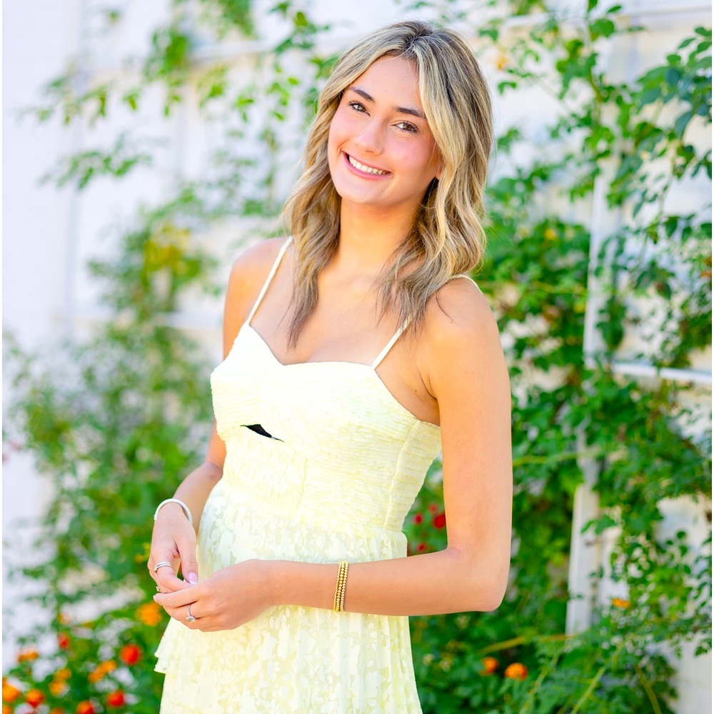 Meet your Posher, Esther